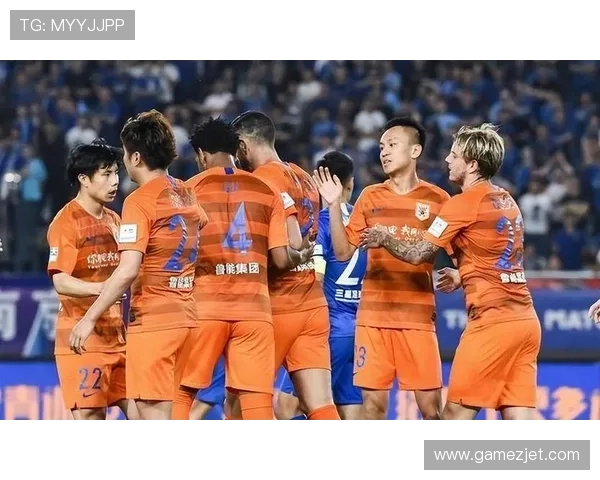 亚冠联赛最佳球员揭晓，球迷对未来表现持续关注与期待