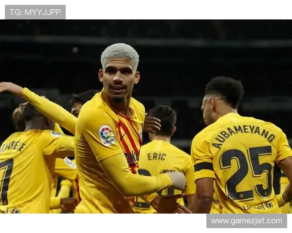 本泽马从辅助者到终结者的进攻角色进化分析