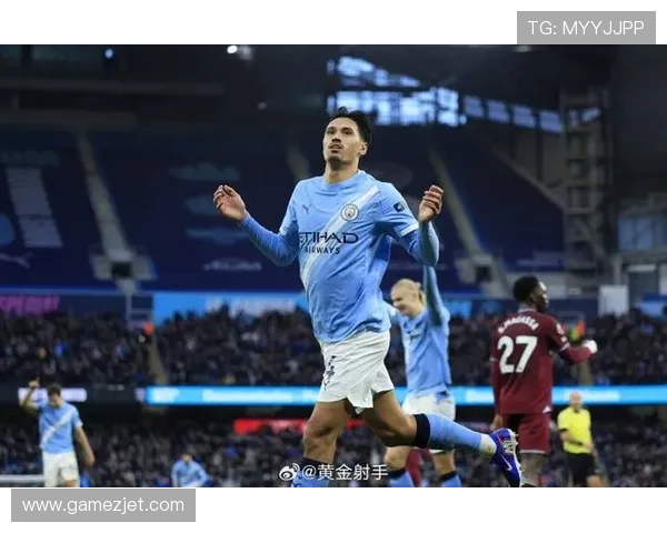 曼城中场控制力下降,比赛节奏难以掌控影响争冠形势 曼城中场控制力下降,比赛节奏难以掌控影响争冠形势